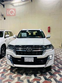 تويوتا لاندكروزر